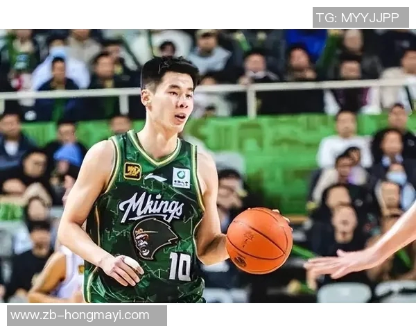 郭昊文：从篮球新星到未来巨星的成长之路与挑战