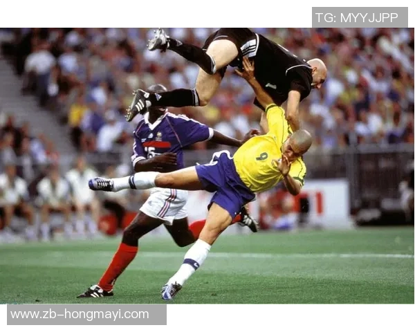 拉波尔特的传奇之路:从新星到全球瞩目的足球巨星 拉波尔特的传奇之路:从新星到全球瞩目的足球巨星